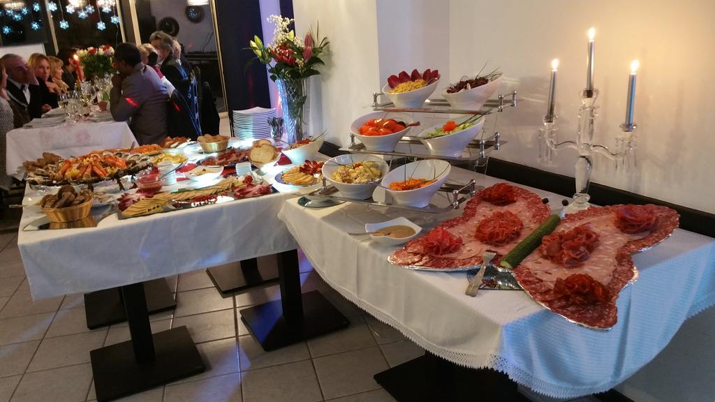 Hotel Le Chantereigne Les Noes-pres-Troyes Eksteriør bilde