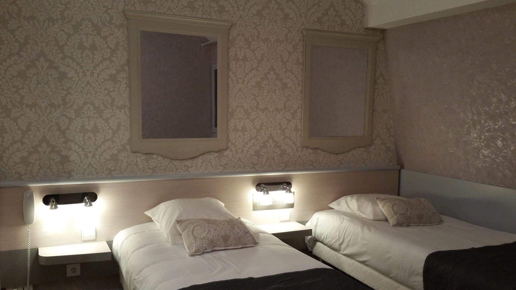 Hotel Le Chantereigne Les Noes-pres-Troyes Eksteriør bilde
